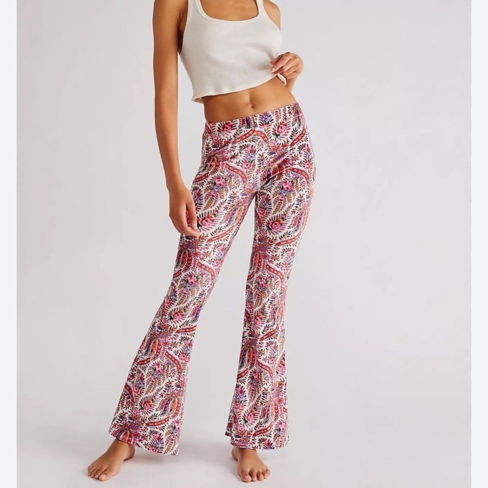 NWT Free People Flare Street Isolde Flare Pants Velvet Mid Rise Womens